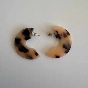 Tortoise Shell Hoop Earrings